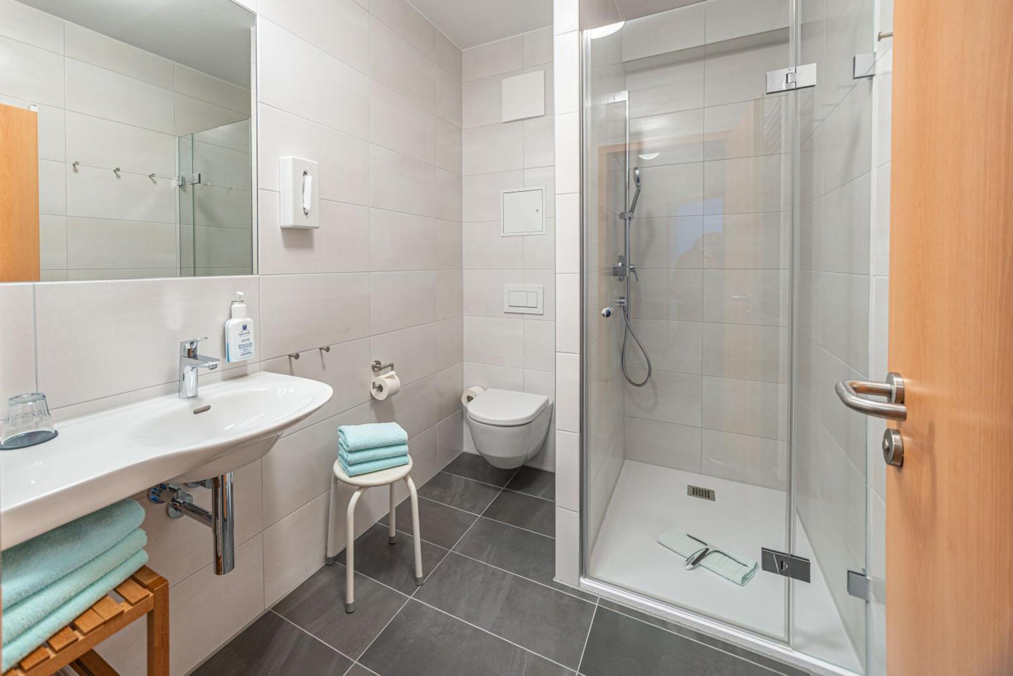 Am Weststrand Aparthotel Kuehlungsborn Exterior photo