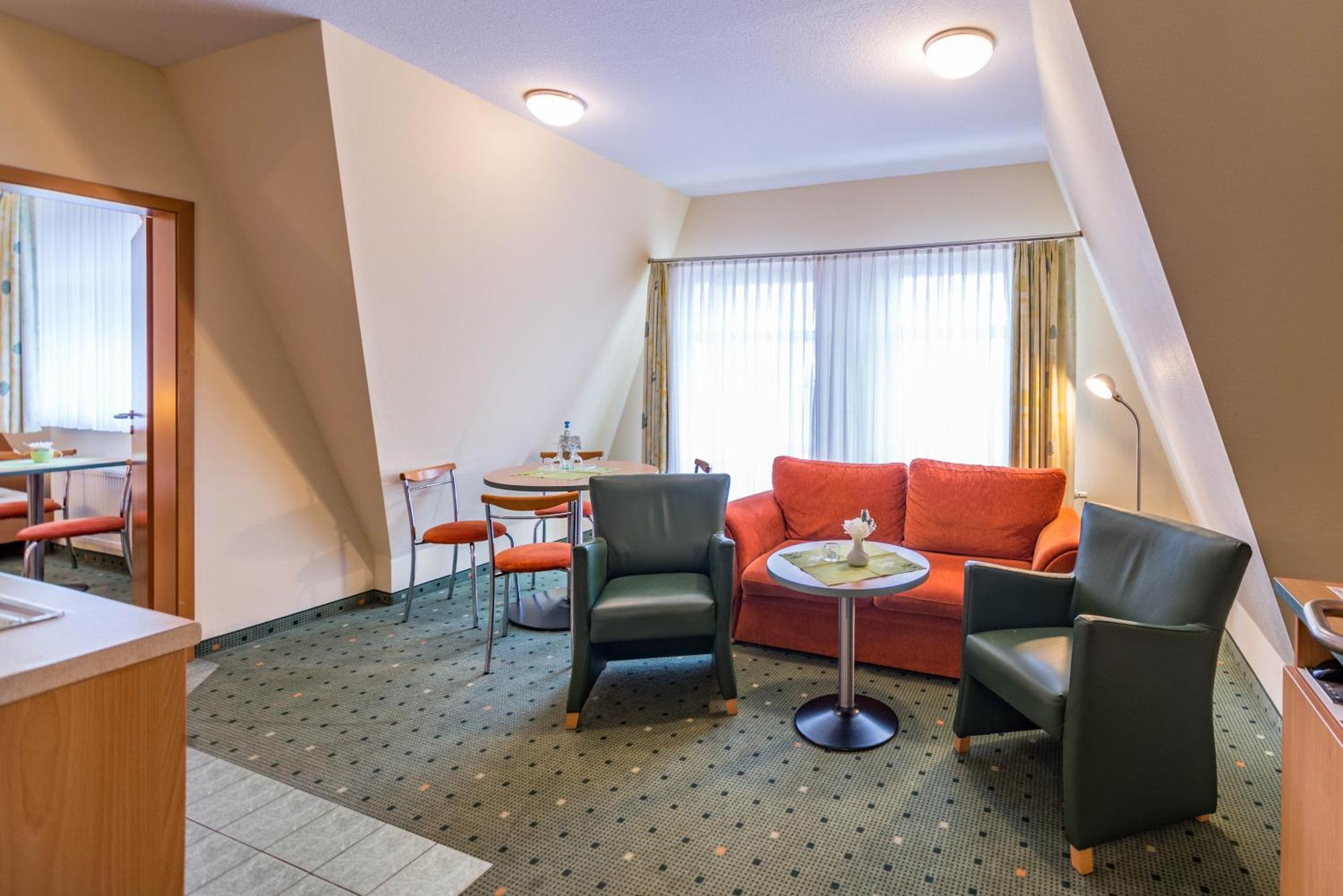 Am Weststrand Aparthotel Kuehlungsborn Exterior photo