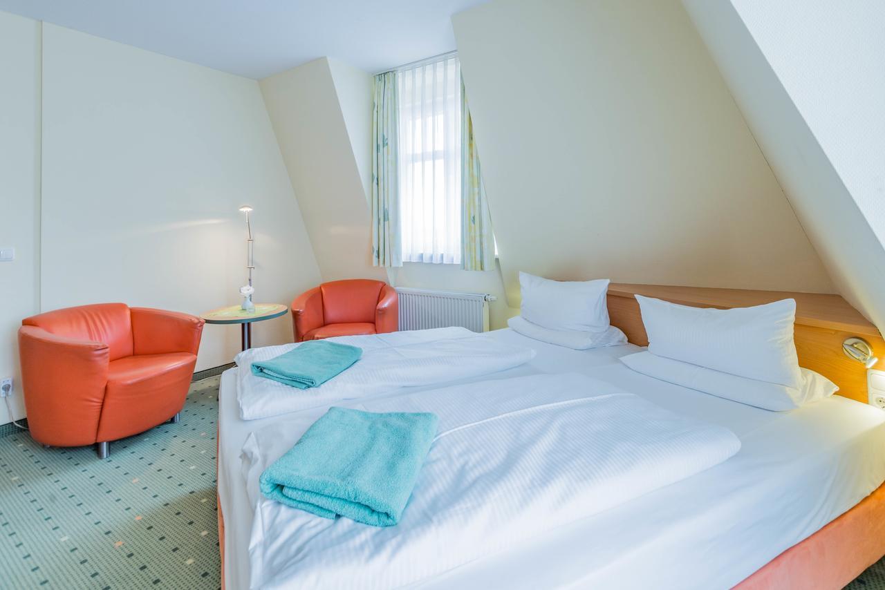 Am Weststrand Aparthotel Kuehlungsborn Exterior photo