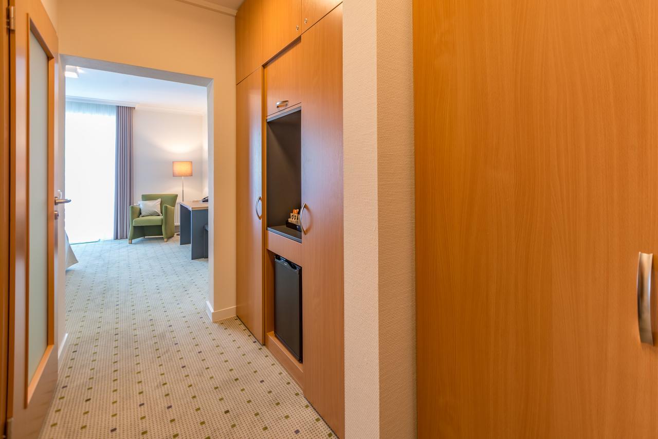 Am Weststrand Aparthotel Kuehlungsborn Exterior photo