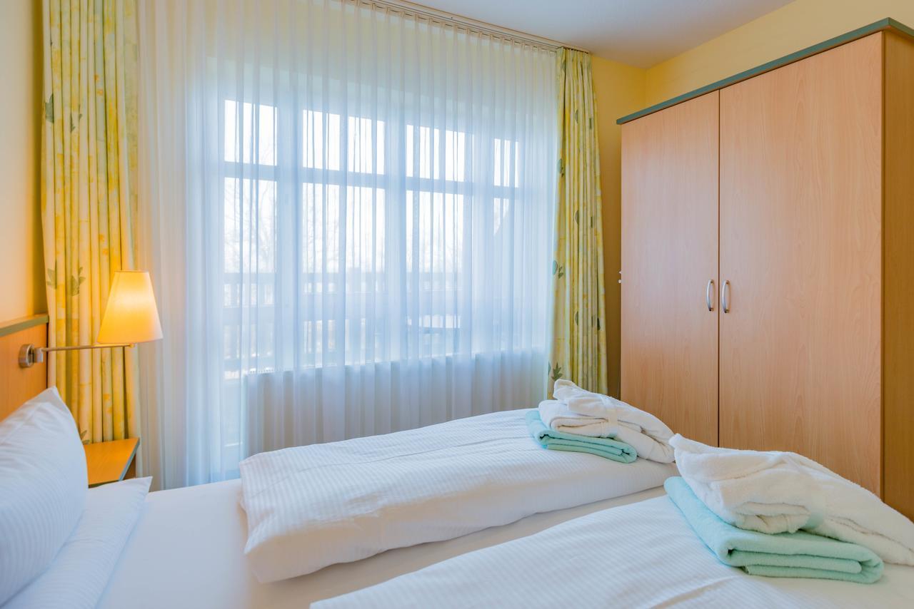 Am Weststrand Aparthotel Kuehlungsborn Exterior photo